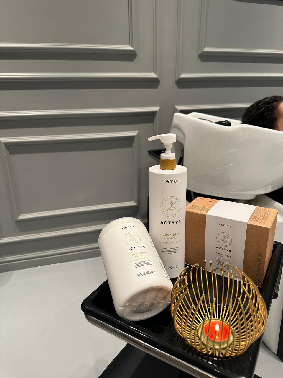 Deep cleansing with hydrafacial