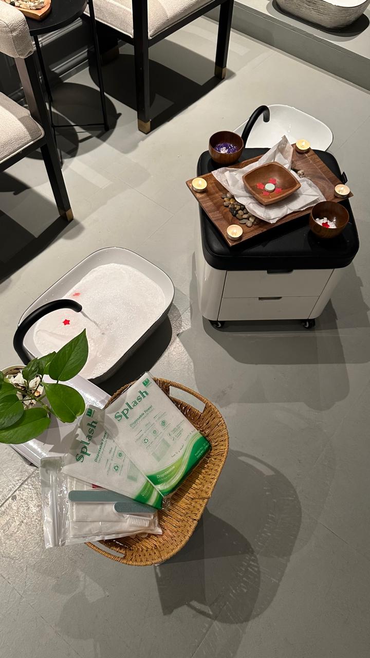 Long hair retro styling