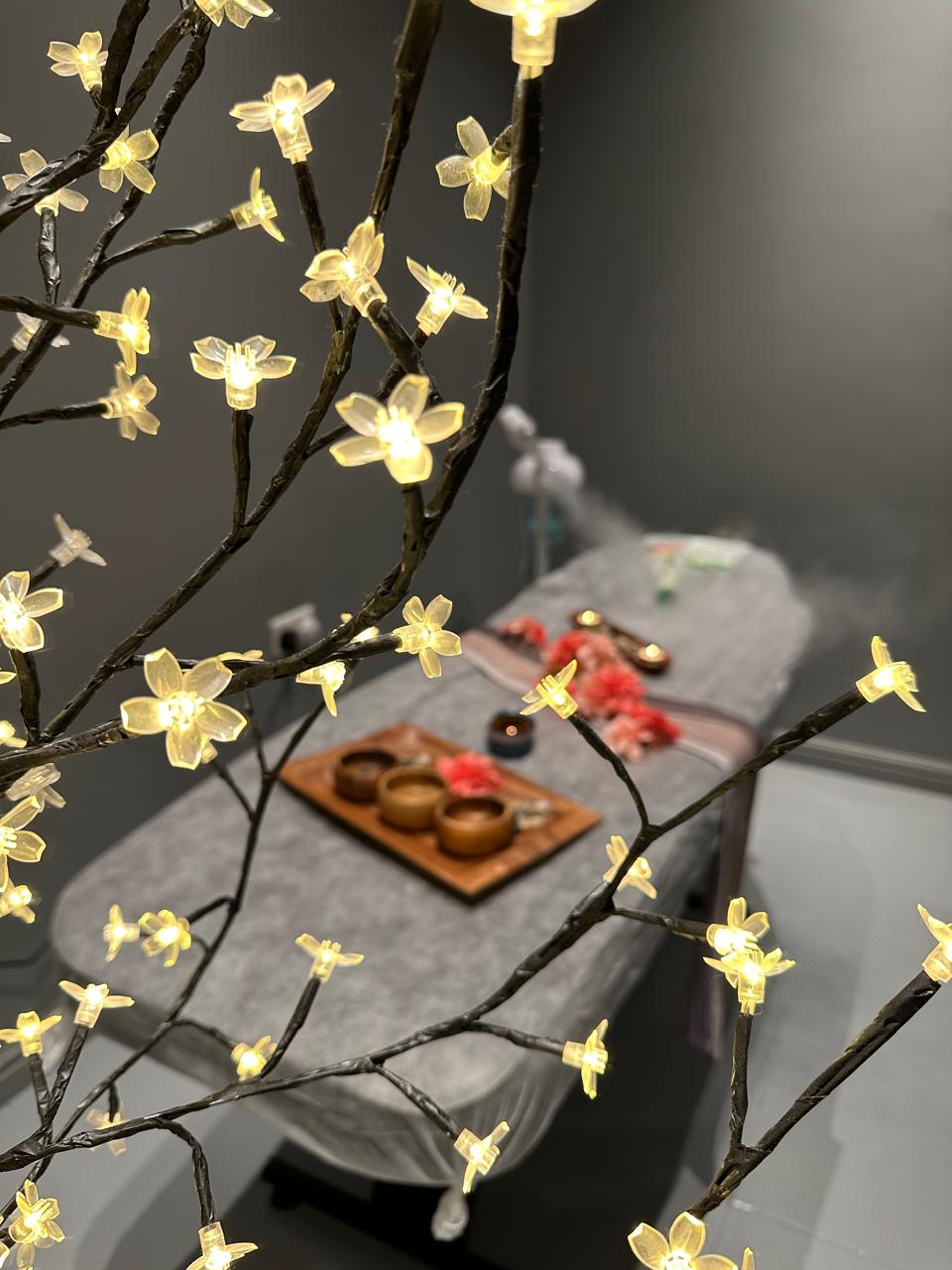 Nail polish for hand