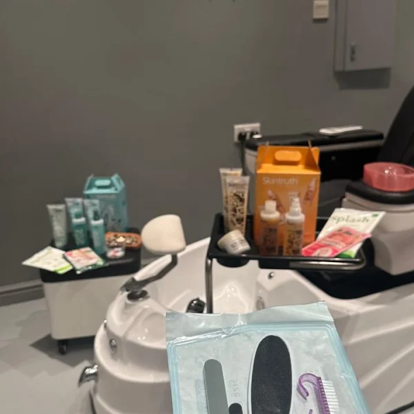 Eyebrow Services Banner